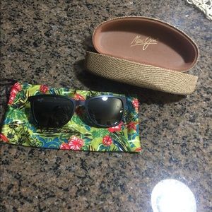 Maui Jim Naupaka Black Polarized Sunglasses
